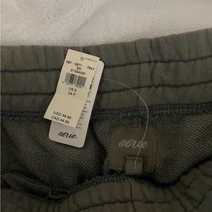 Size 8 aerie sweat shorts